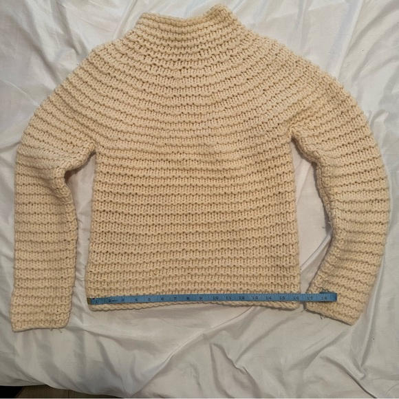 GAP Lambswool Chunky Knitted Sweater - Picture 5 of 8